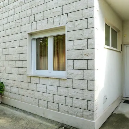 Apartmán Apollo